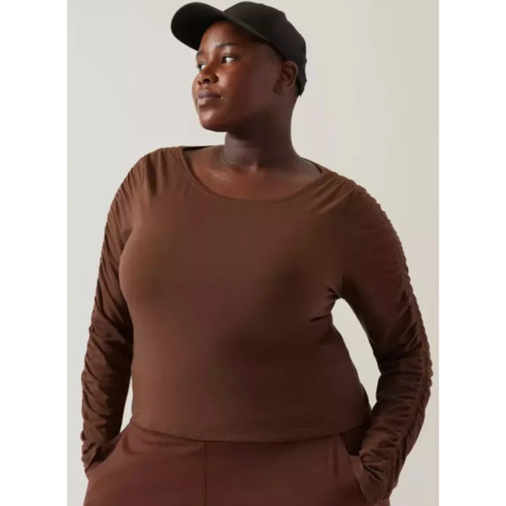 Athleta All Around Ruched Top‎ Mahogany Brown Long Sleeve NWT $75 Closet Staple